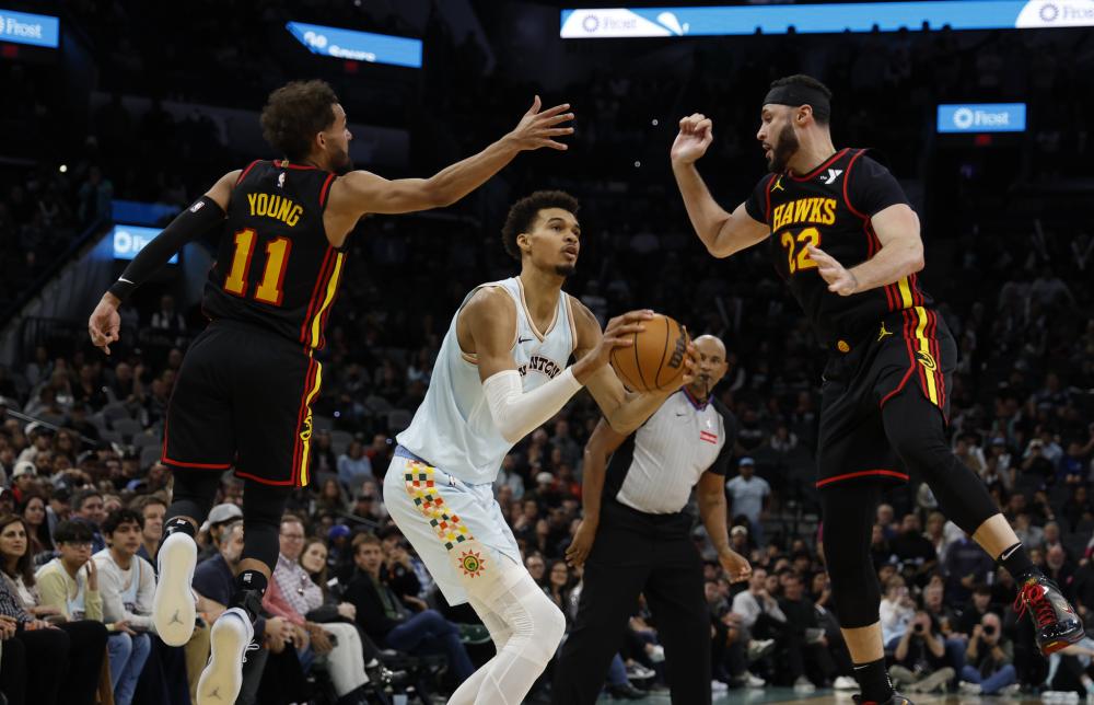 都让乔治更 都让乔治更